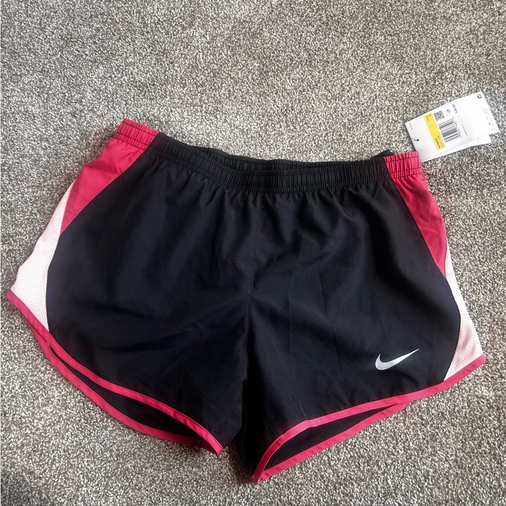 Nike Tempo
Women's Brief-Lined Running Shorts